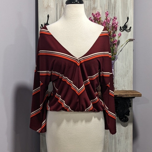 NWOT Express striped cropped v-neck blouse - Picture 1 of 7